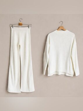 Ribbed Wide-Leg Knit Sweater & Pants Set in Cream